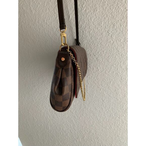 Louis Vuitton Favorite MM Crossbody Damier Ebene Chain - Receipt, Box, Dust bag - Picture 10 of 12